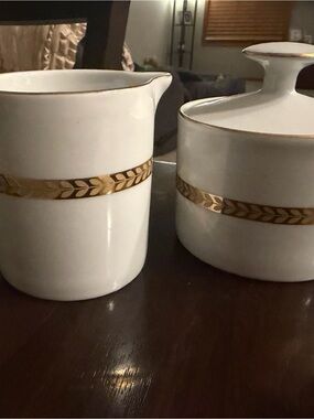 Retroneu Imperial Gold White Porcelain Coffee Accessory Set